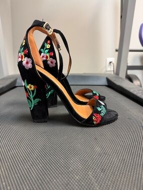Shoe Republic LA Black Heels with Green & Red Floral Embroidery